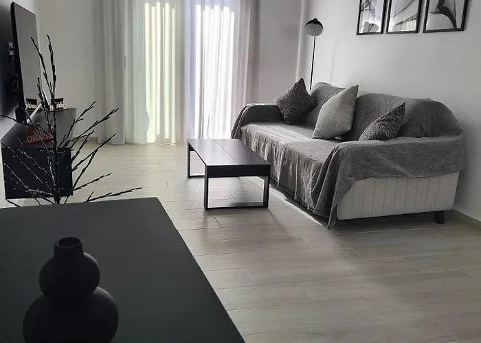 Апартаменты Familiar *