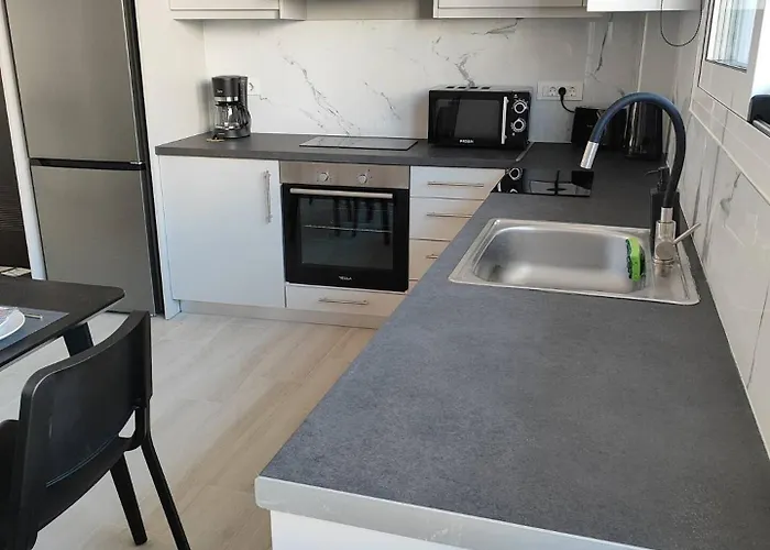 Familiar Апартаменты Нафплион