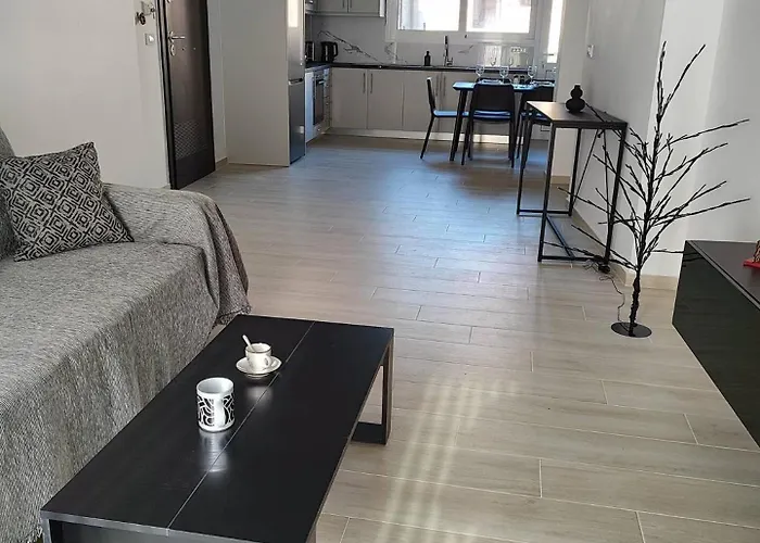 Familiar Нафплион